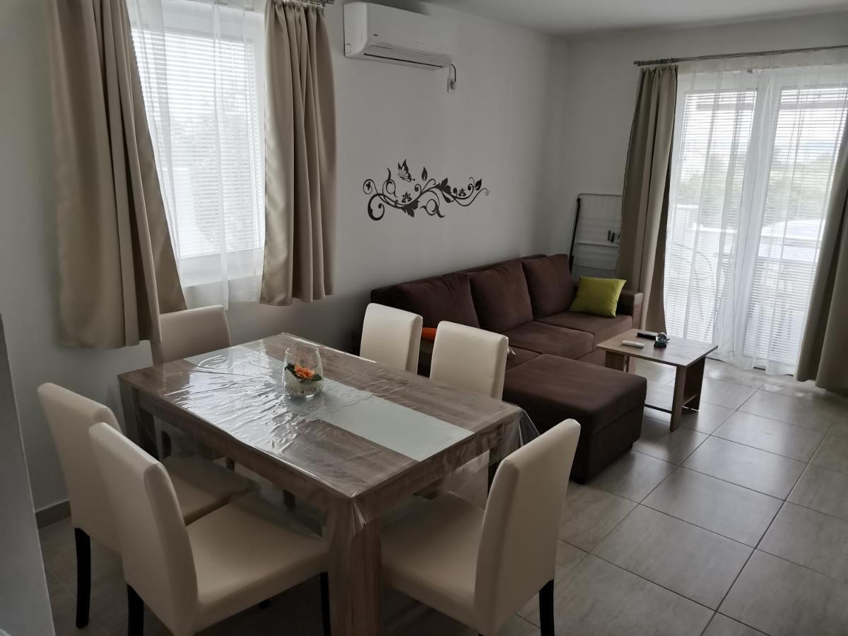 Apartman Jadranka 维尔 外观 照片